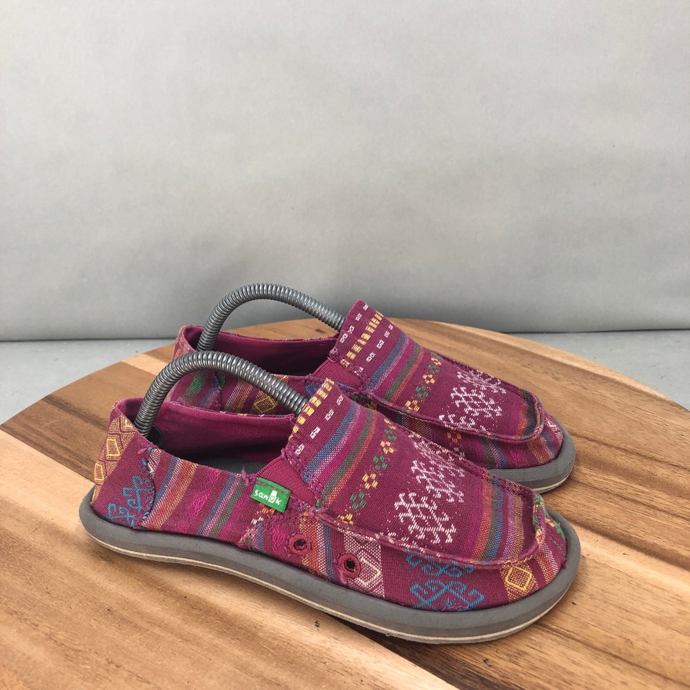 Sanuk Rasta Girls Youth Size 2 Multi Color Loafers Slip On Casual Shoes